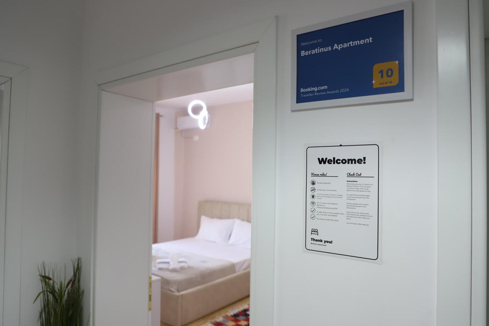 Beratinus Apartment In Berat Center Eksteriør bilde
