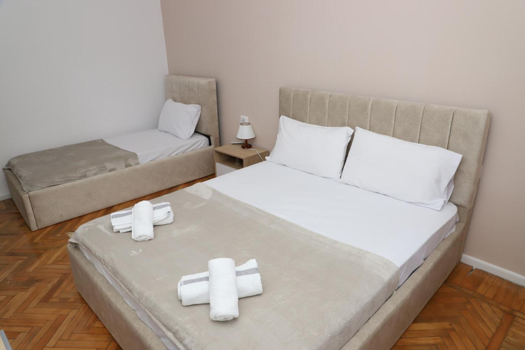 Beratinus Apartment In Berat Center Eksteriør bilde