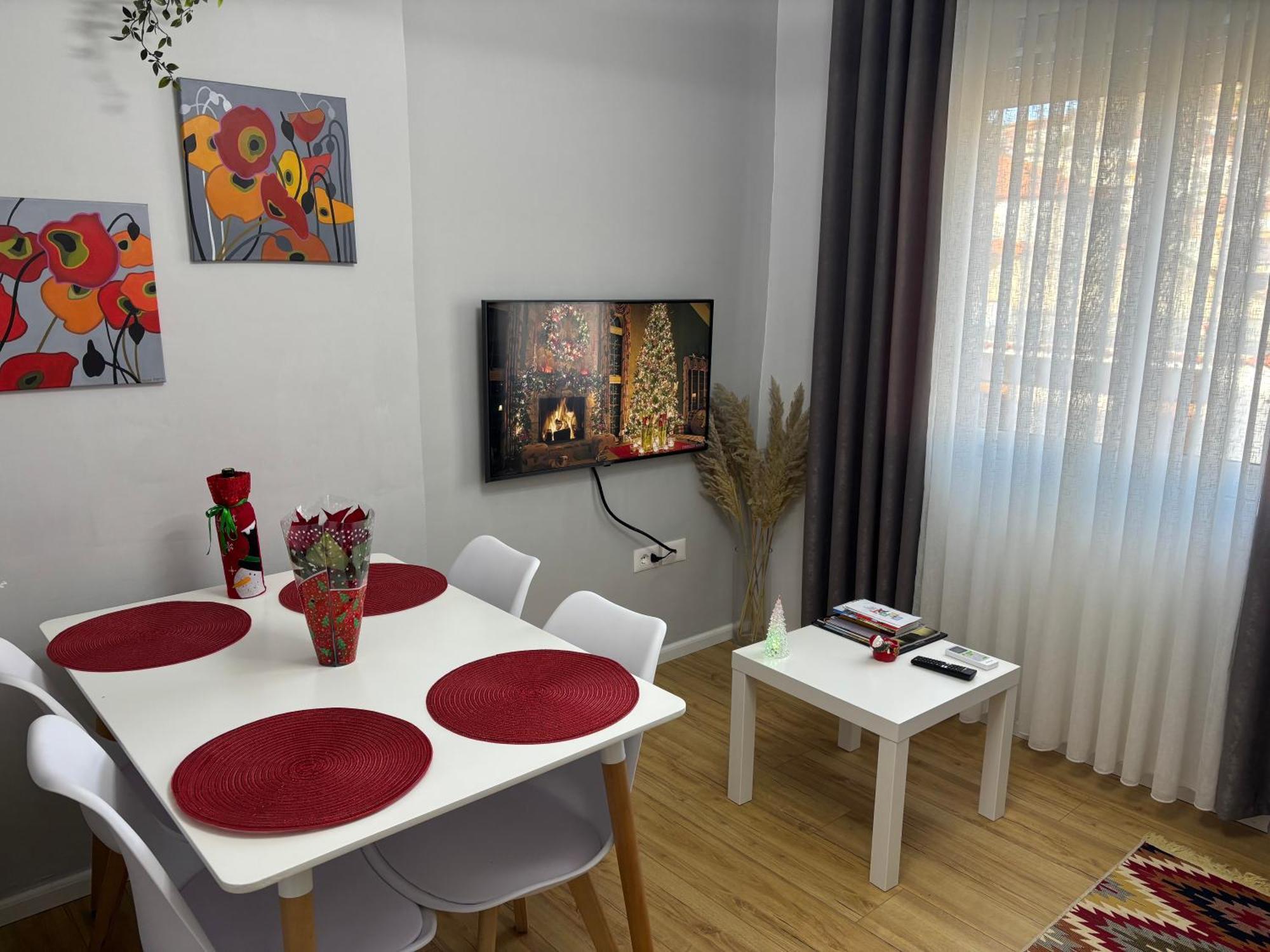 Beratinus Apartment In Berat Center Eksteriør bilde